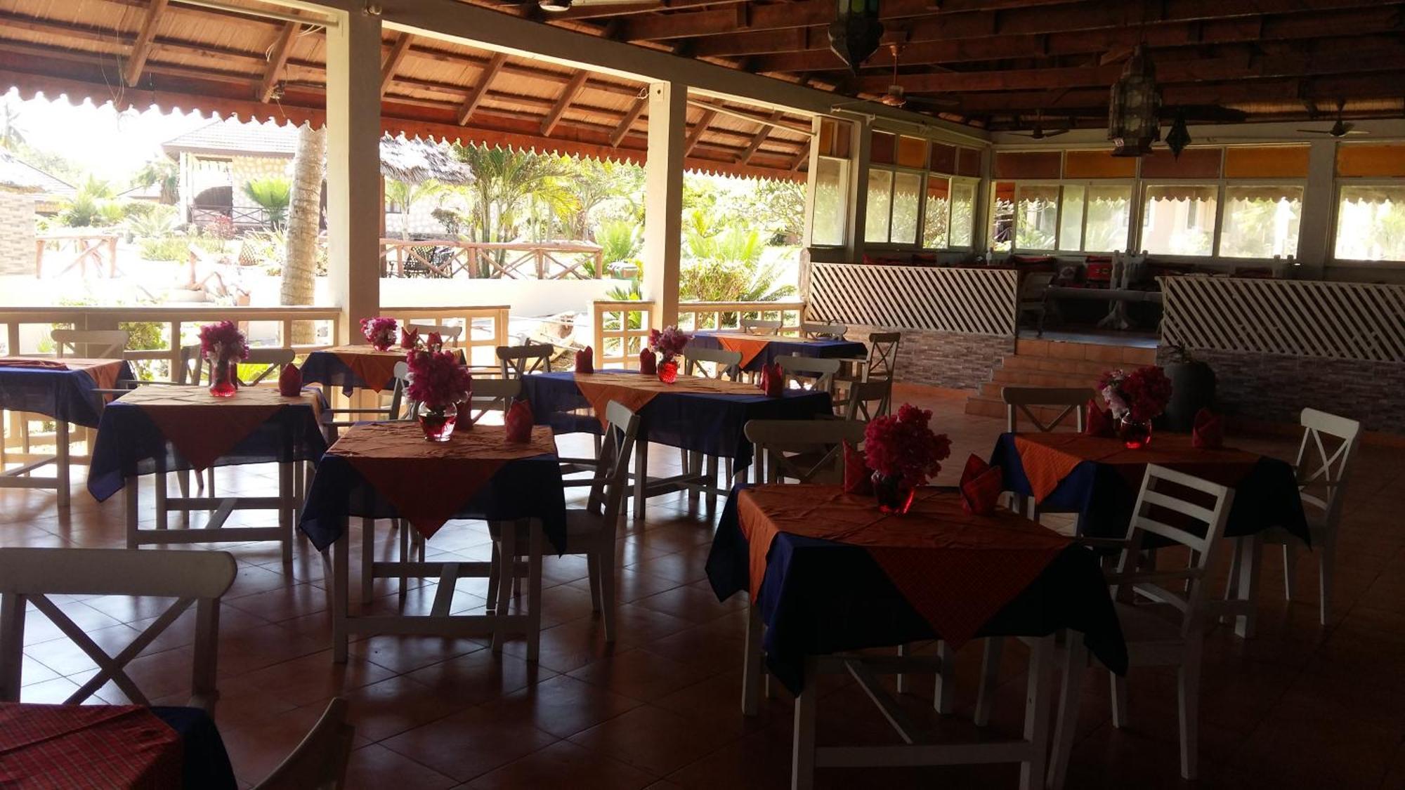Swahili Beach Resort Zanzibar Εξωτερικό φωτογραφία